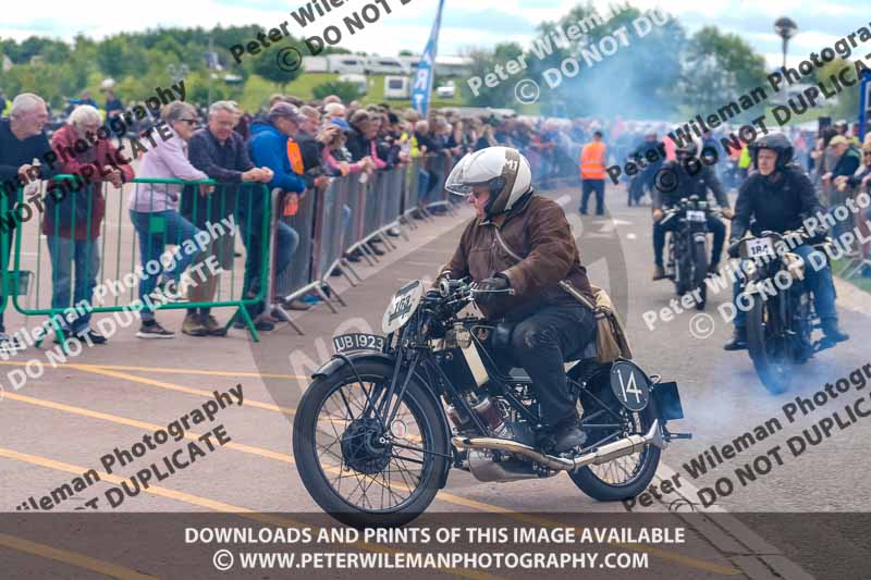 Vintage motorcycle club;eventdigitalimages;no limits trackdays;peter wileman photography;vintage motocycles;vmcc banbury run photographs